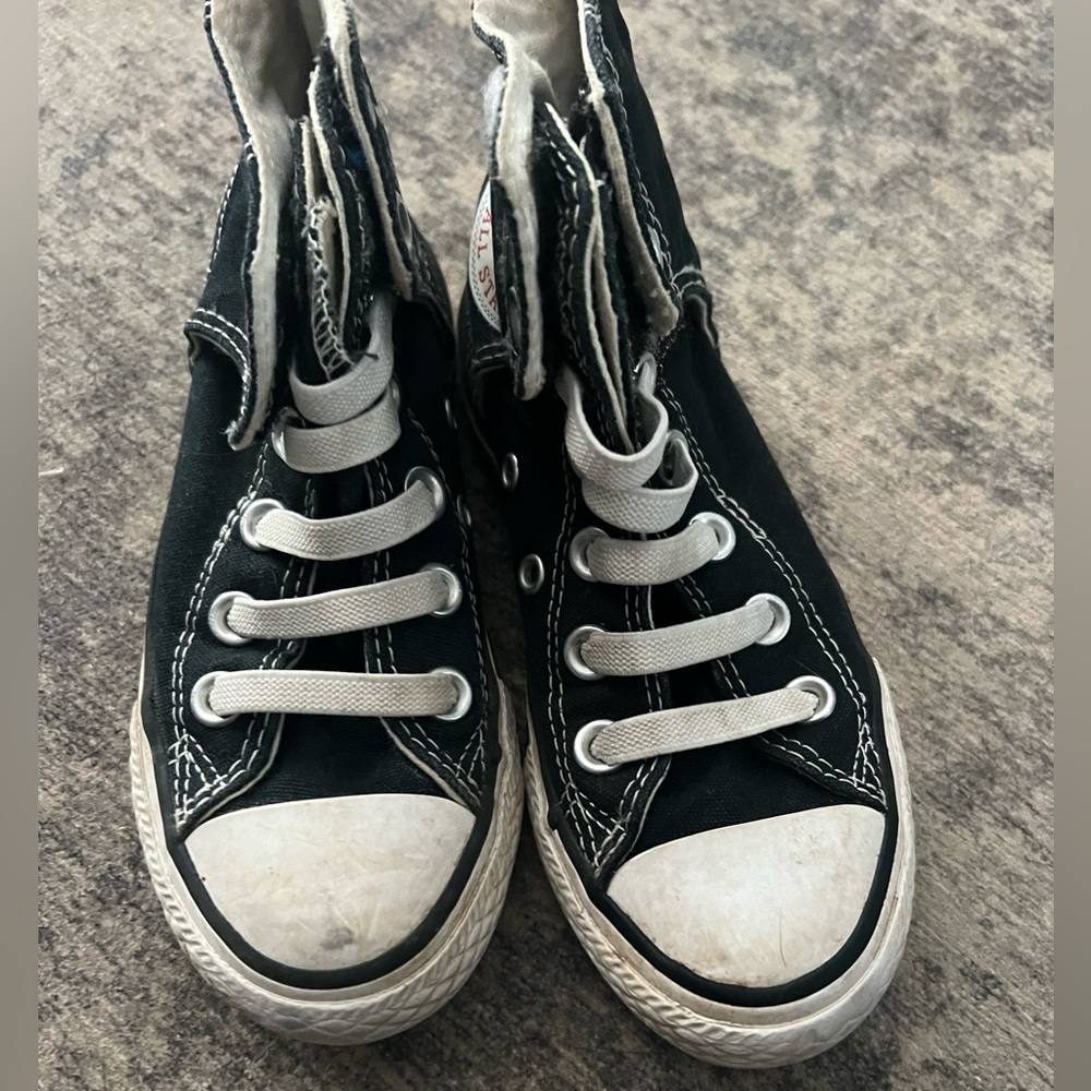 Unisex black converse high tops